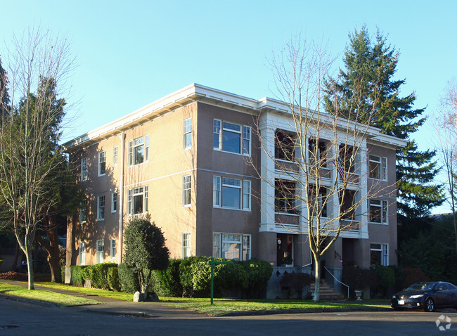 Primary Photo - Kellogg Apartments