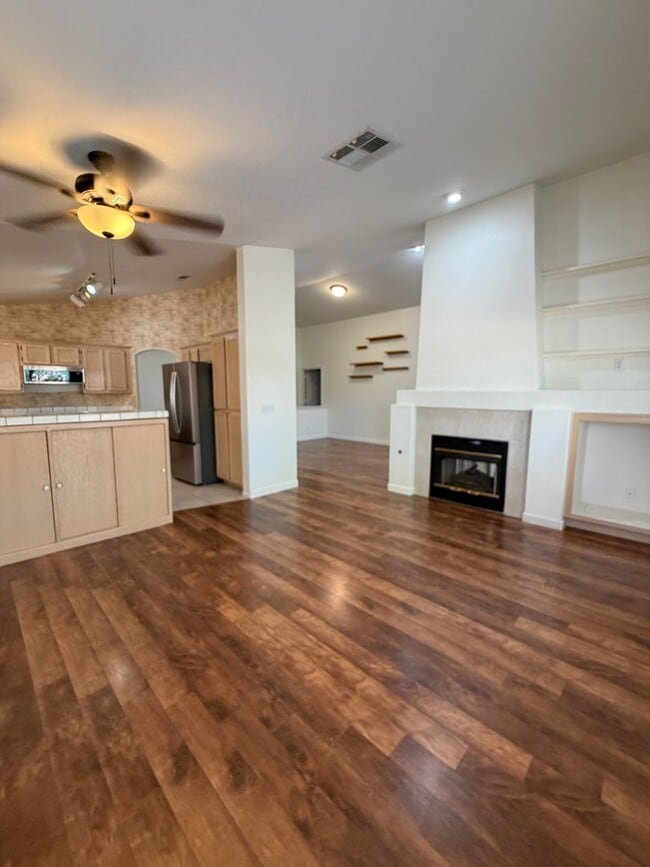 Building Photo - 8164 Sedona Sunset Dr