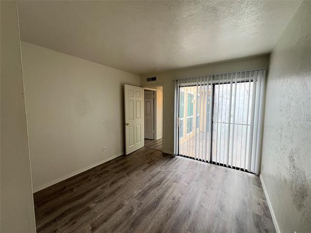 Building Photo - 4604 Nervin St