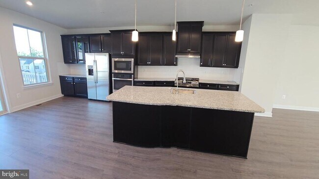 Building Photo - 7118 Bighorn Rd