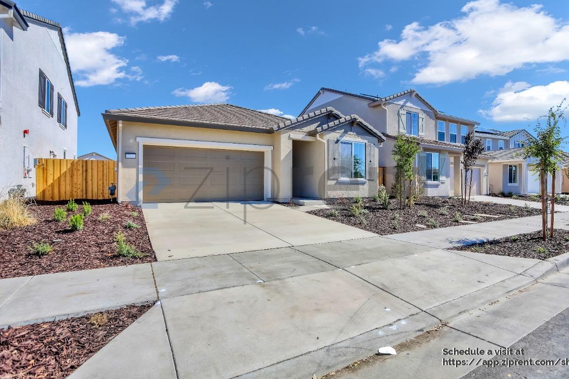 Building Photo - 15474 Hedges Dr