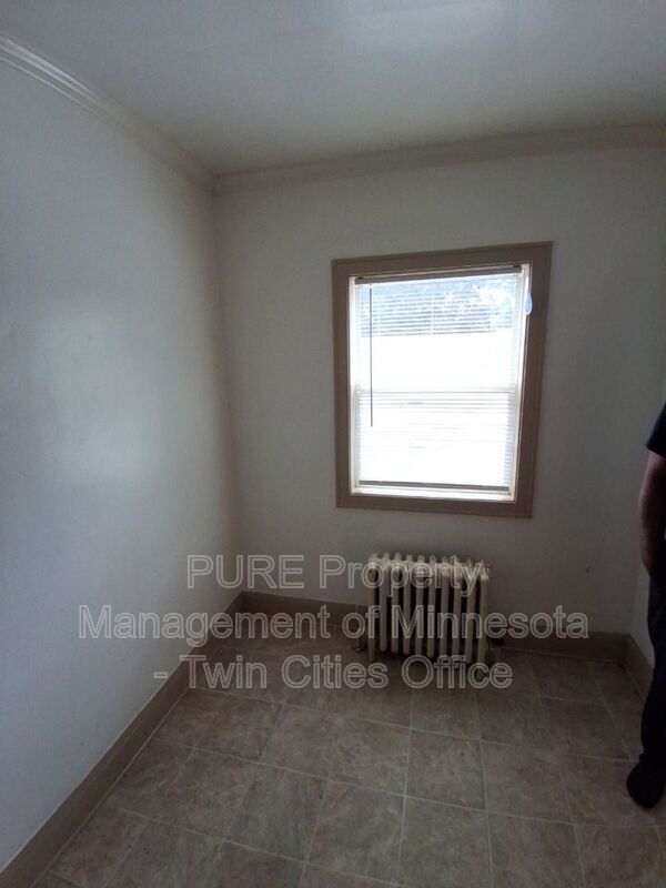 Building Photo - 4350 Minnehaha Ave