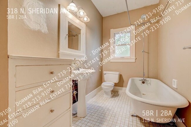 Building Photo - 318 N Sheridan Ave