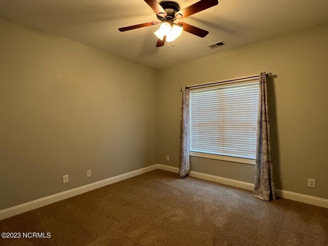 Building Photo - 2239 E Indiana Ave