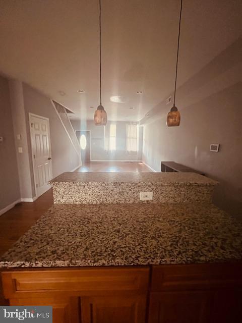 Building Photo - 5017 Denmore Ave