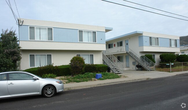 Primary Photo - 65 Carmel Ave
