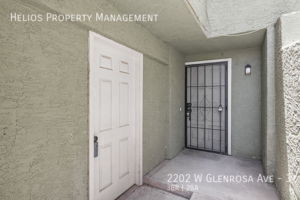 Building Photo - 2202 W Glenrosa Ave