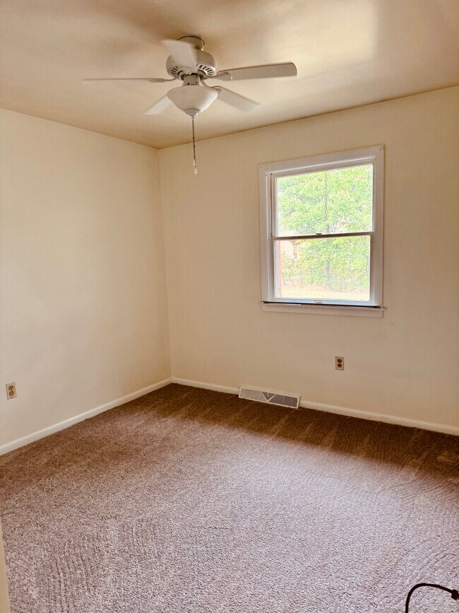 Building Photo - 116 Bennett Blvd