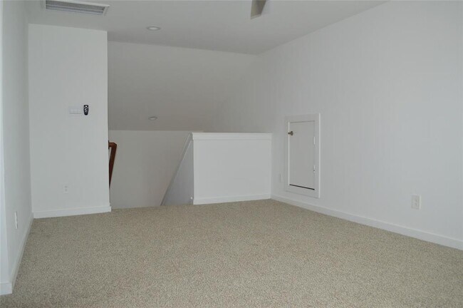Building Photo - 10313 Cascade Range Ln