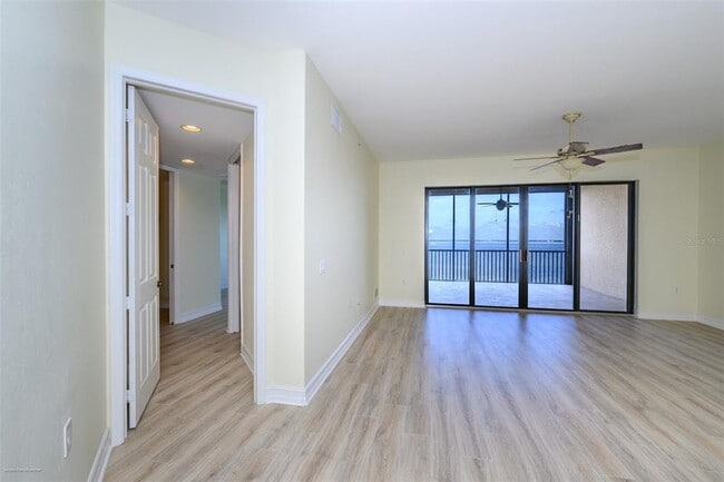 Building Photo - 89 Vivante Blvd