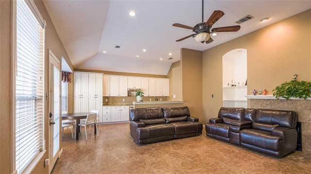 Building Photo - 4121 Burnhill Dr