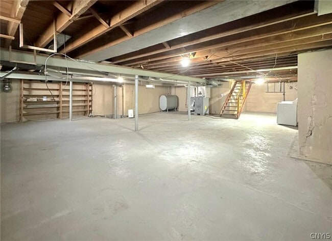 Building Photo - 50 New Hartford St