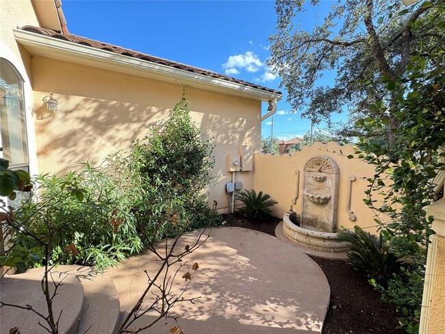 Building Photo - 15100 Lariat Trail