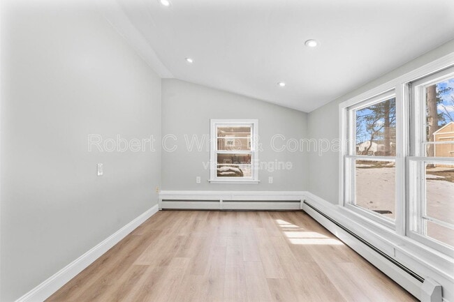 Building Photo - 19 Casper Ct