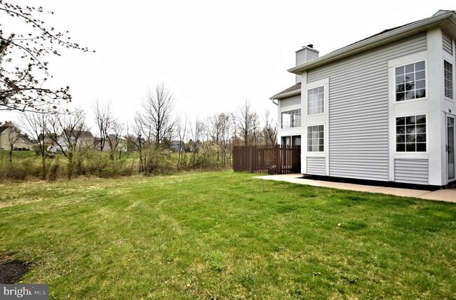 Building Photo - 122 Wheatsheaf Ln