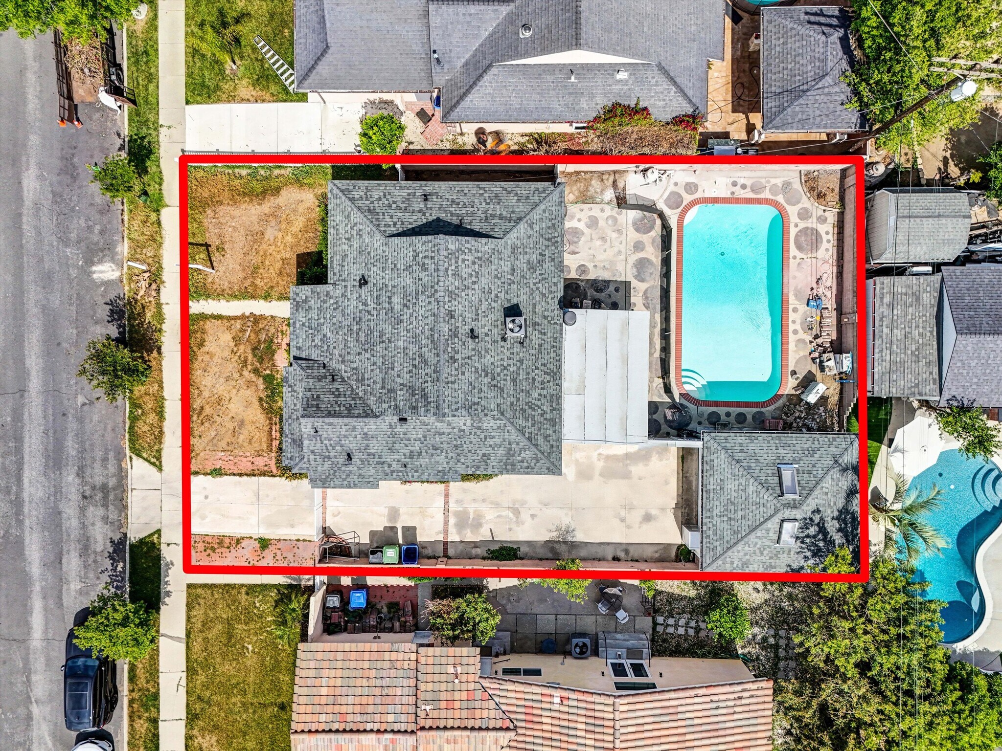 Building Photo - 17220 Elkwood St