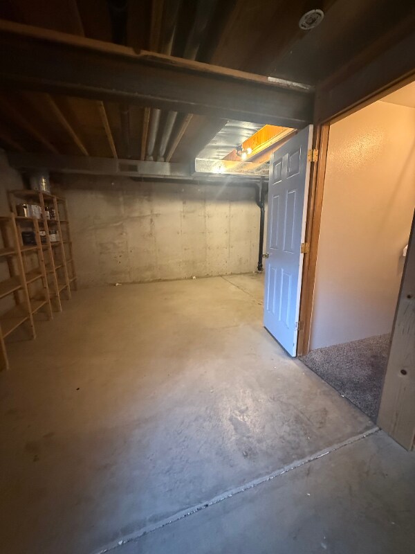 Building Photo - 6302 Whirlwind Dr