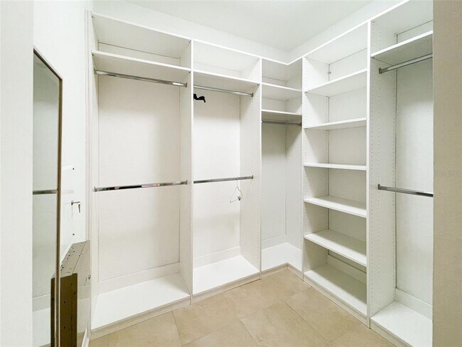 Building Photo - 3368 Robert Trent Jones Dr
