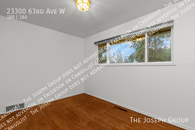 Building Photo - 23300 63rd Ave W