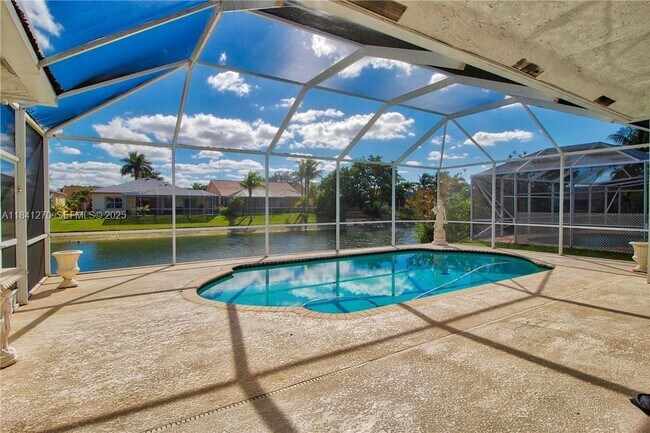 Building Photo - 5984 NW 74th St