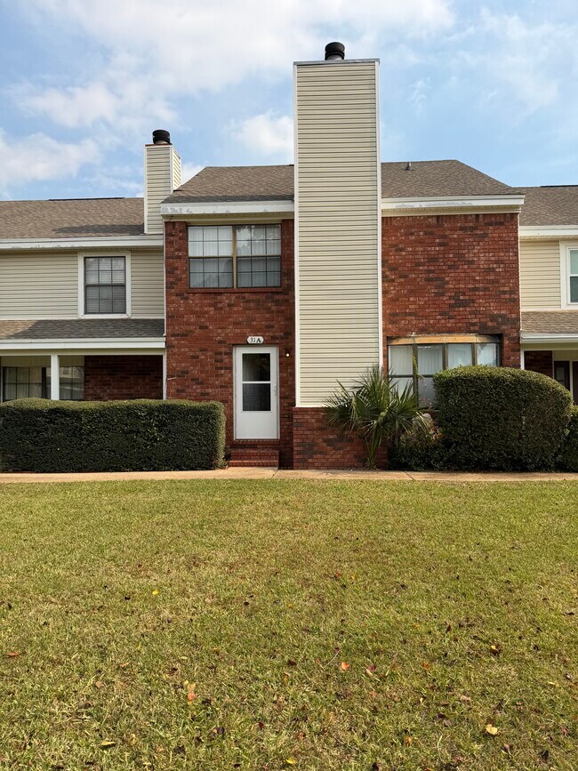 Building Photo - 31a 11th St