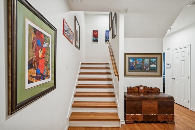 Building Photo - 5531 Cornish St