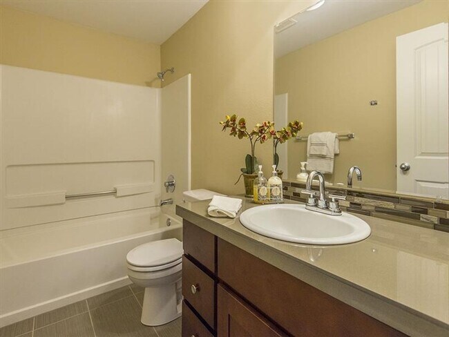 Building Photo - 17685 NW Concordia Ct