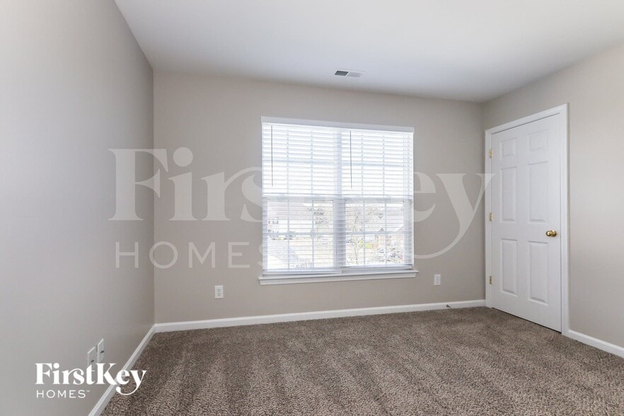 Building Photo - 2109 Broad Plum Ln