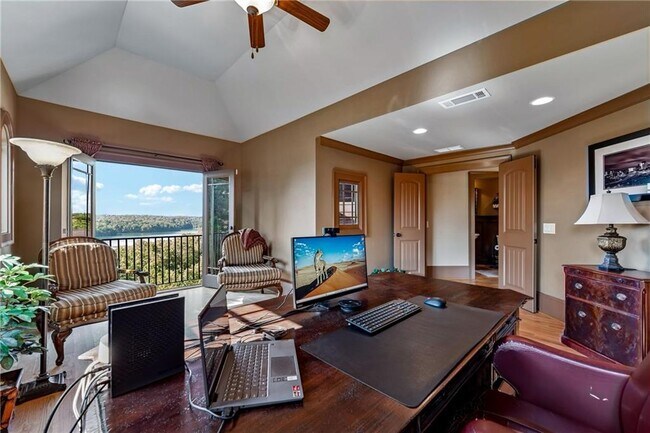 Building Photo - 6407 Grand Marina Cir
