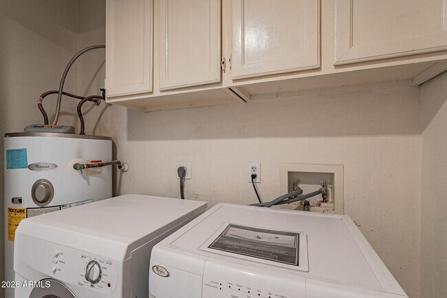 Building Photo - 7822 E Spanish Oaks Dr