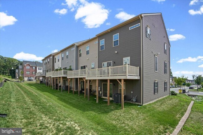 Building Photo - 4111 Shirley Rose Ct