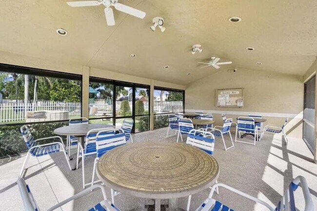 Building Photo - 9810 61st Way S