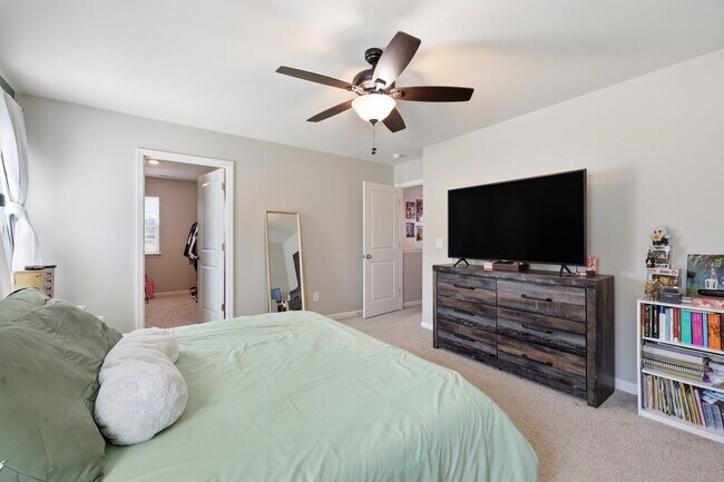 Building Photo - 1160 Fowler Dr