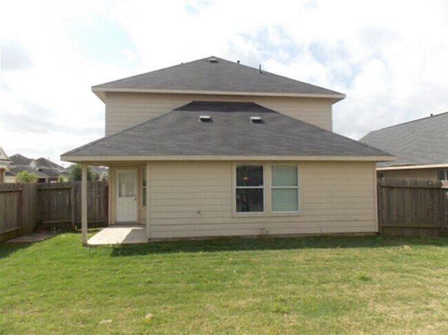 Building Photo - 13323 Ambrosa Dr