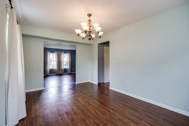Building Photo - 4024 Quail Bush Dr