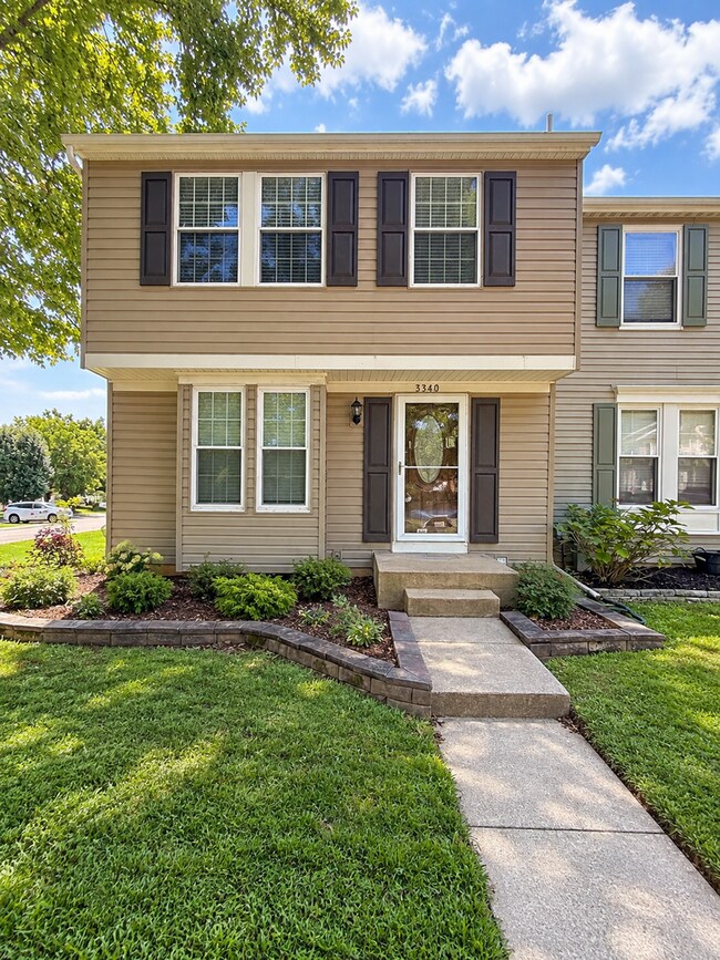 Building Photo - 3340 Garrison Cir