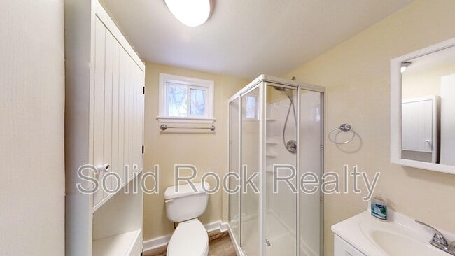 Building Photo - 811 N Wahsatch Ave