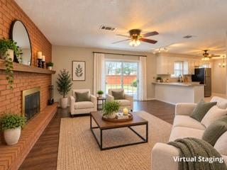 Building Photo - 801 Canyon Ridge Dr