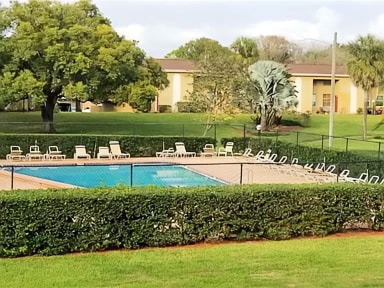Building Photo - 4519 W La Villa Ln