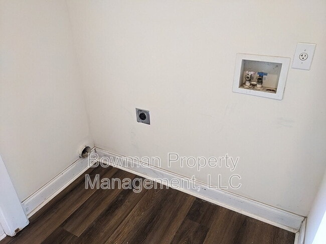 Building Photo - 1151 Stone Shoals Terrace
