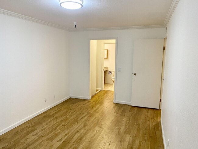 Building Photo - 1775 Panda Way