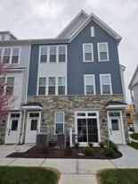 Building Photo - 5208 Donatello Dr