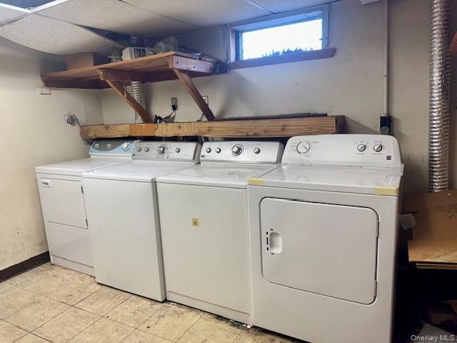 Building Photo - 648 Old Country Rd