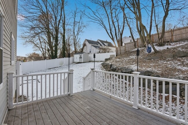 Building Photo - 42 Catalpa Cir