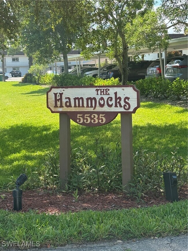 Building Photo - 5535 Rattlesnake Hammock Rd