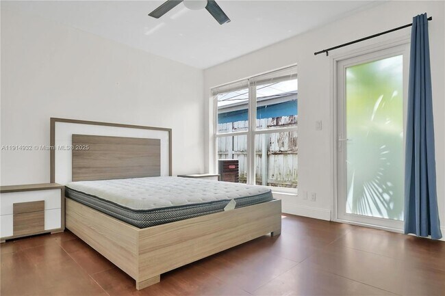 Building Photo - 4721 W Park Rd