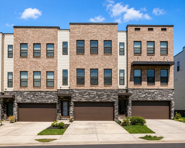 Building Photo - 867 Amity St