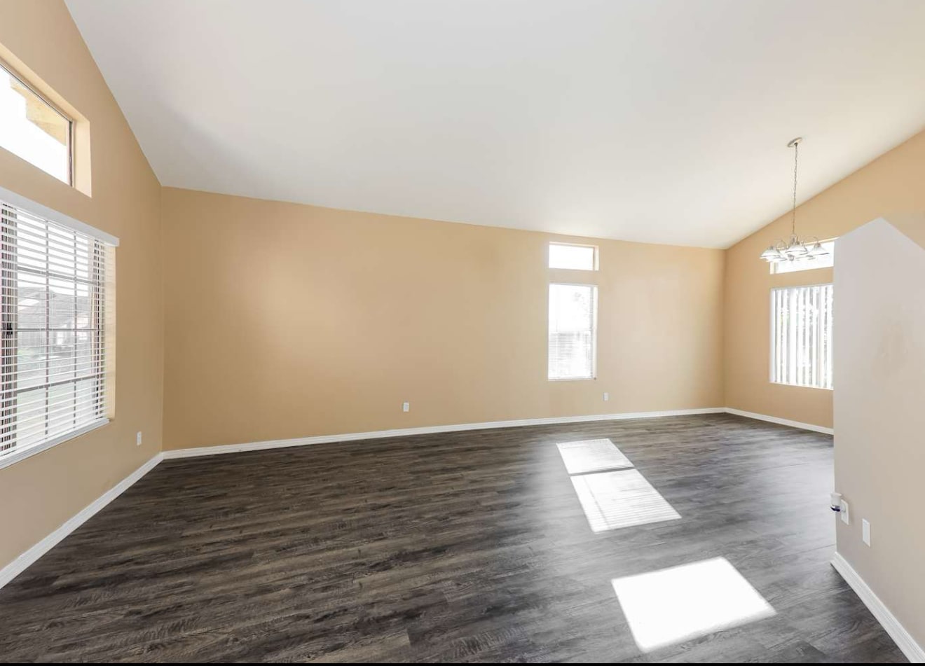 Building Photo - 414 W Ella J Gilmore St