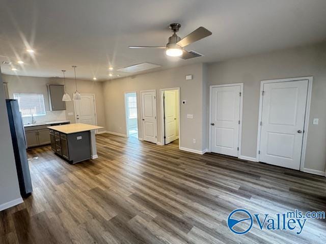 Building Photo - 125 Foster Wy Dr