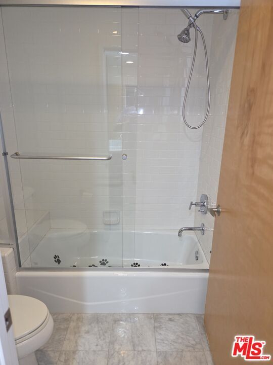 Building Photo - 5350 Playa Vista Dr
